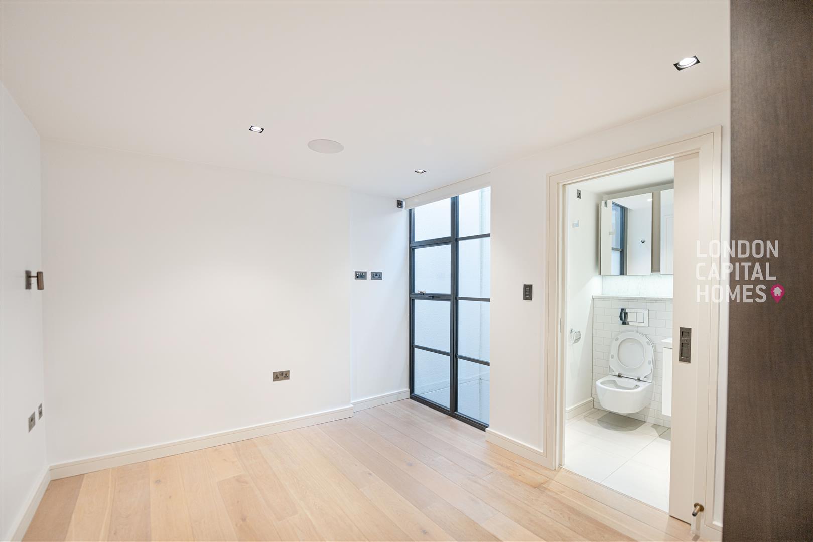 Oldbury Place, London